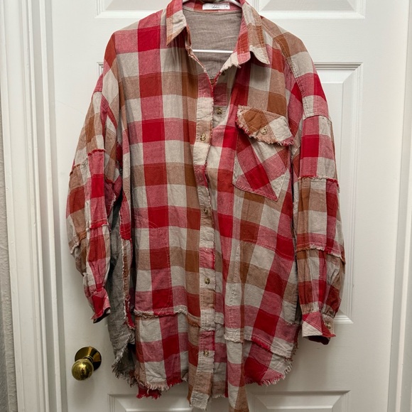 Red and Tan Plaid Button Down oversized shirt - Picture 8 of 12